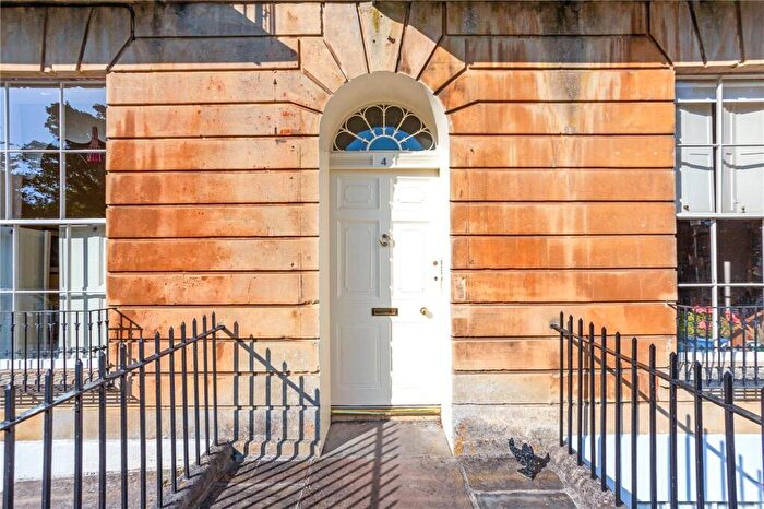 2 Bedroom Apartment To Rent In Sion Hill Place, Bath, BA1