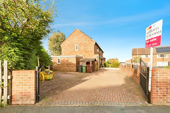 2 Bedroom Semi-Detached House For Sale In Owlcotes Gardens, Pudsey, LS28