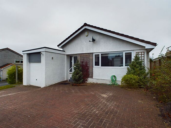 3 Bedroom Detached House To Rent In Demorville Place, Beith, KA15