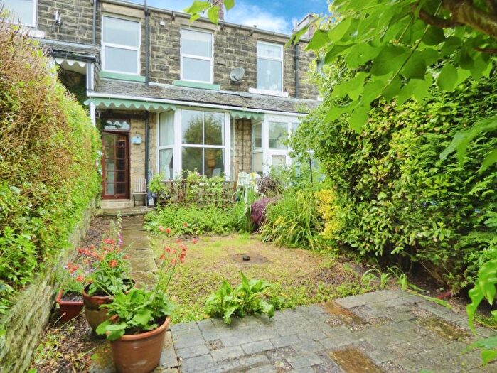 3 Bedroom Terraced House For Sale In Castle View Terrace, Skipton, BD23
