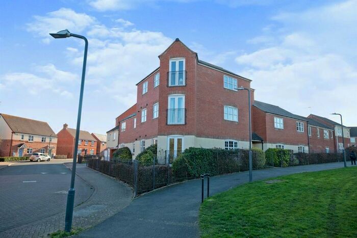 2 Bedroom Flat To Rent In LLoyds Way, Stratford Upon Avon, CV37
