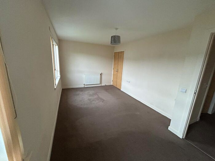 2 Bedroom Apartment To Rent In Flat, B West Pilton Terrace, Edinburgh, EH4