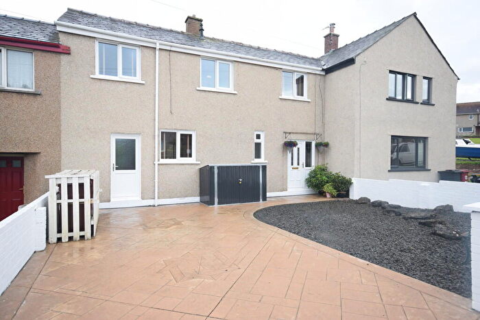 3 Bedroom Terraced House For Sale In Thames Road, Walney, Barrow-in-Furness, LA14