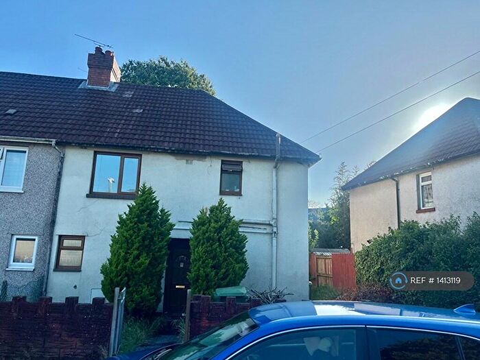 3 Bedroom Semi-Detached House To Rent In Windsor Green, Cardiff, CF5