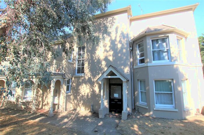 1 Bedroom Flat To Rent In Castle Hill, Reading, Berkshire, RG1