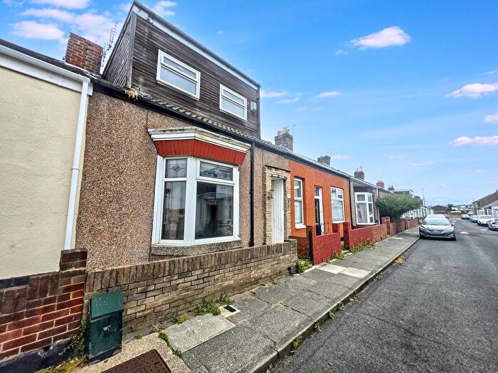 4 Bedroom Cottage For Sale In Franklin Street, Sunderland, SR4