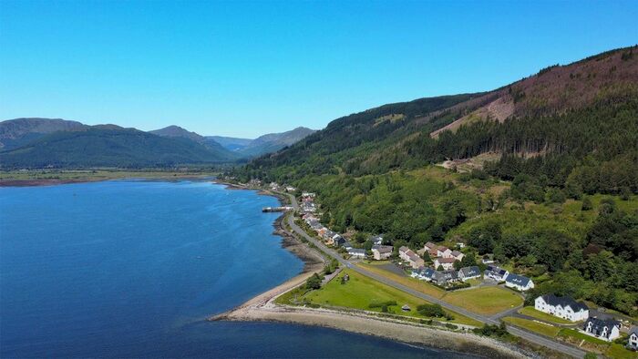 3 Bedroom End Of Terrace House For Sale In Grahams Point, Kilmun, Dunoon, PA23