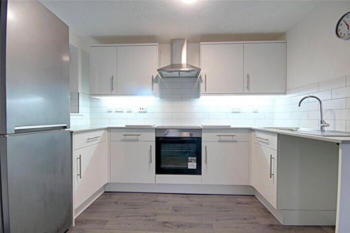 2 Bedroom Flat To Rent In Somerset Hall, Creighton Road, Tottenham, N17