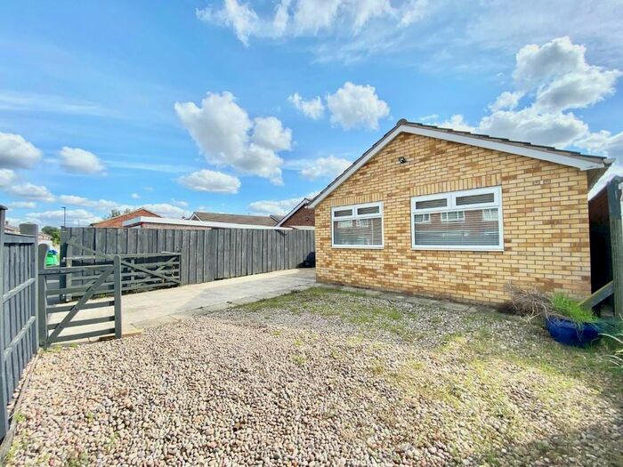 2 Bedroom Property To Rent In Eastfield Crescent, York, YO10