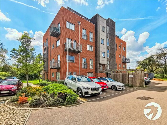 2 Bedroom Flat To Rent In Stones Avenue, Dartford, Kent, DA1