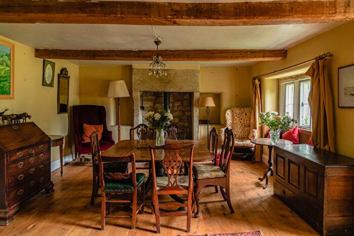 6 Bedroom Detached House For Sale In Townend House, Hopton, Derbyshire, DE4