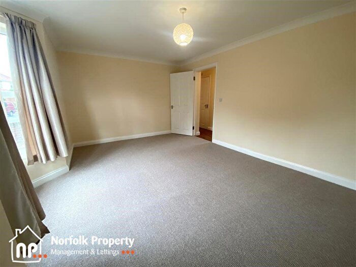 2 Bedroom Flat To Rent In Angel Road, NR3