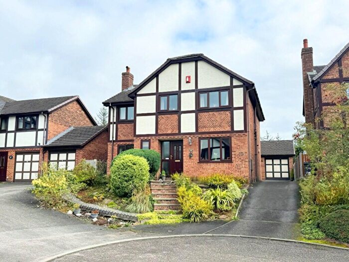 5 Bedroom Detached House For Sale In Kings Lea, Adlington, PR7