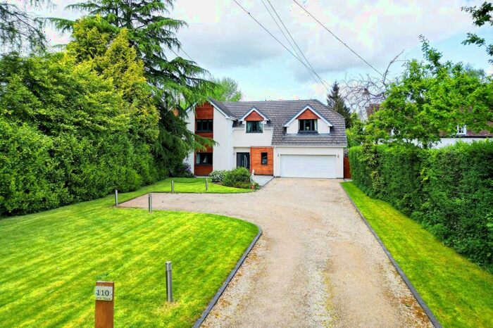 5 Bedroom Detached House For Sale In School Road, Hockley Heath, B94