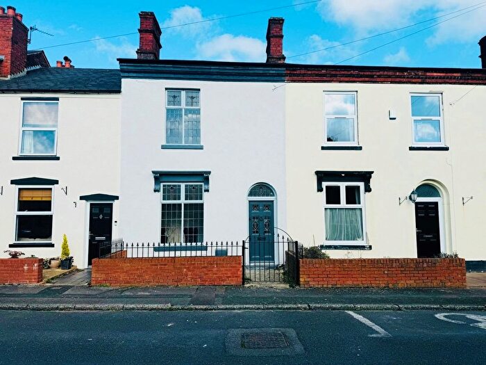 2 Bedroom Terraced House To Rent In Newton Street, West Bromwich, B71