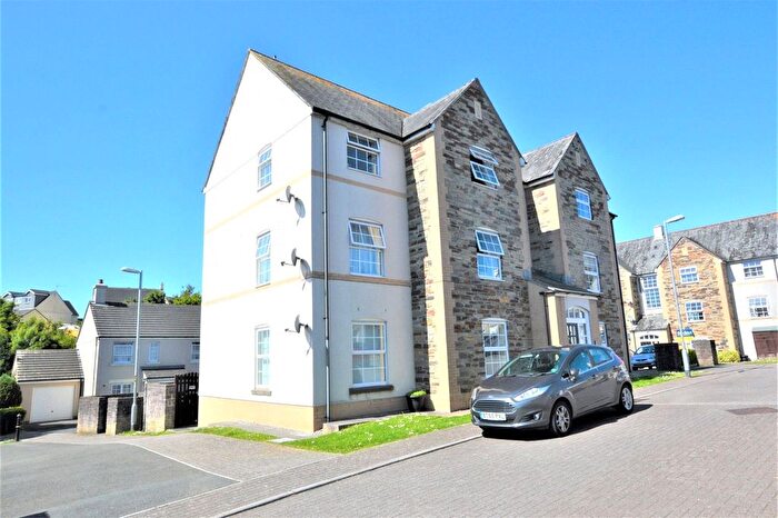 2 Bedroom Flat For Sale In Myrtles Court, Pillmere, Saltash, Cornwall, PL12