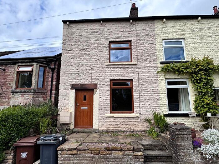2 Bedroom Property For Sale In Whaley Bridge, Tunstead Milton, SK23