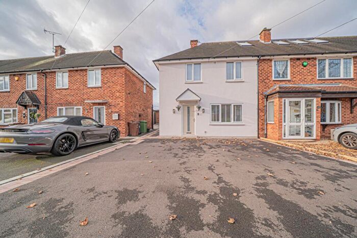 2 Bedroom End Of Terrace House For Sale In Scott Road, Solihull, B92