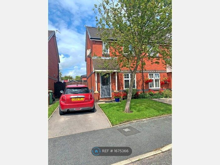 2 Bedroom Semi-Detached House To Rent In Highmarsh Crescent, Newton-Le-Willows, WA12
