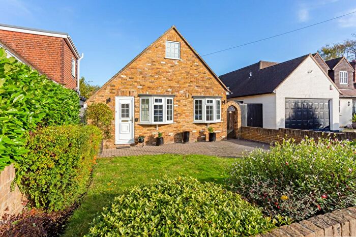 3 Bedroom Detached House To Rent In York Road, Windsor, Berkshire, SL4