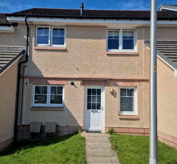 2 Bedroom Flat To Rent In Wades Circle, Milton Of Leys, Inverness, IV2