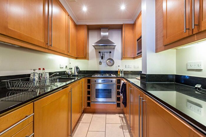 2 Bedroom Flat For Sale In The Creechurch, Mitre Street, City, London, EC3A