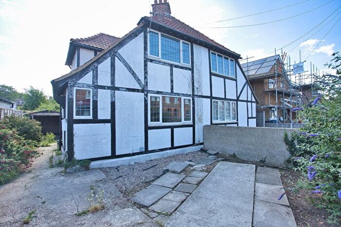 2 Bedroom Semi-Detached House For Sale In Albert Road, Deal, Kent, CT14