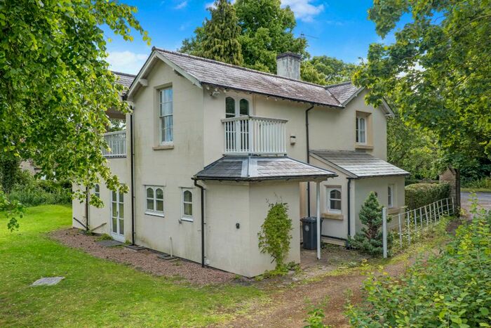4 Bedroom Detached House For Sale In Chapel Oak, Salford Priors, Evesham, WR11