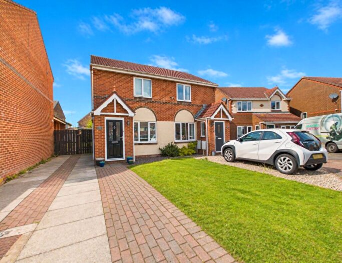 2 Bedroom Semi-Detached House For Sale In Meadow Green, Spennymoor, DL16