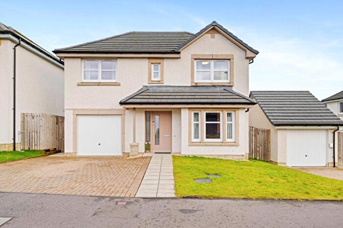 3 Bedroom Detached House For Sale In James Young Avenue, Uphall Station, EH54