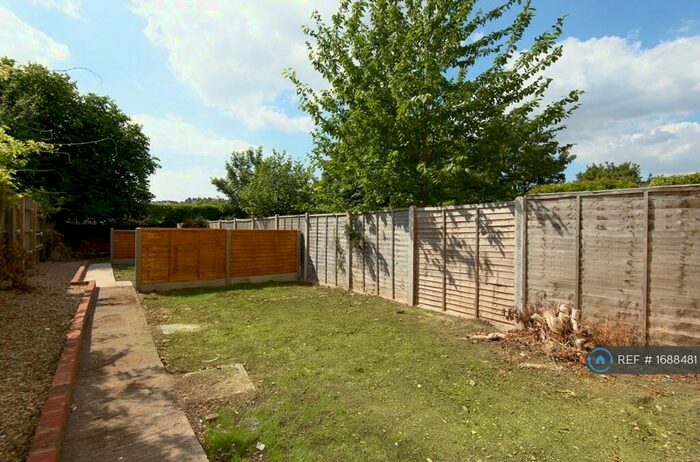 2 Bedroom Flat To Rent In Sussex Place, Bristol, BS2