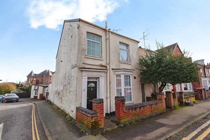 2 Bedroom Detached House For Sale In Spring Gardens, Spalding, PE11