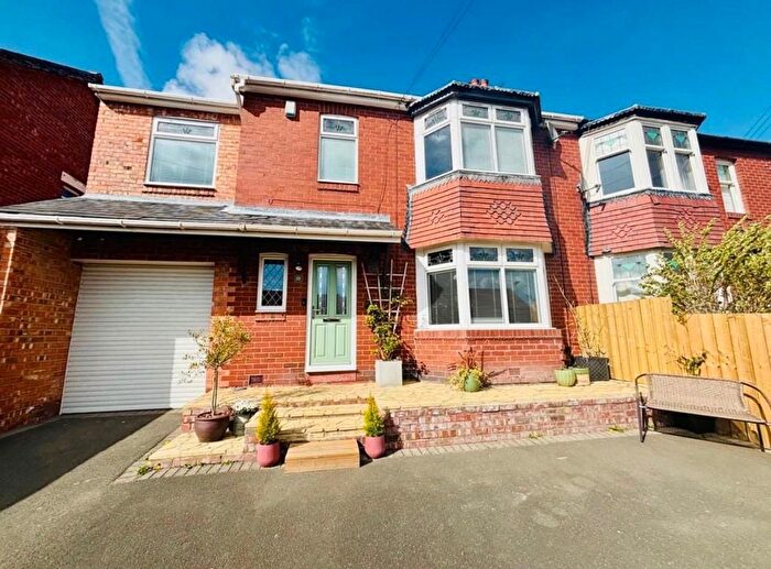 3 Bedroom Semi Detached House For Sale In Clovelly Gardens, Bedlington, NE22