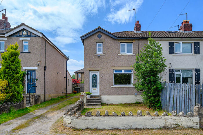 3 Bedroom End Of Terrace House For Sale In West Park, Guiseley, LS20