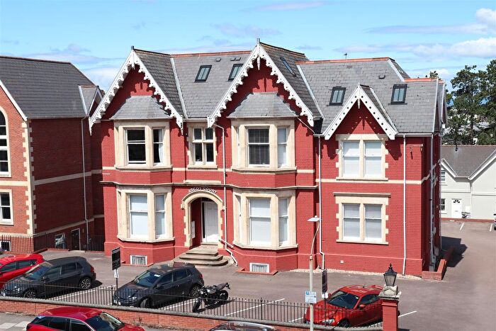 1 Bedroom Flat To Rent In Western Road, Cheltenham, GL50