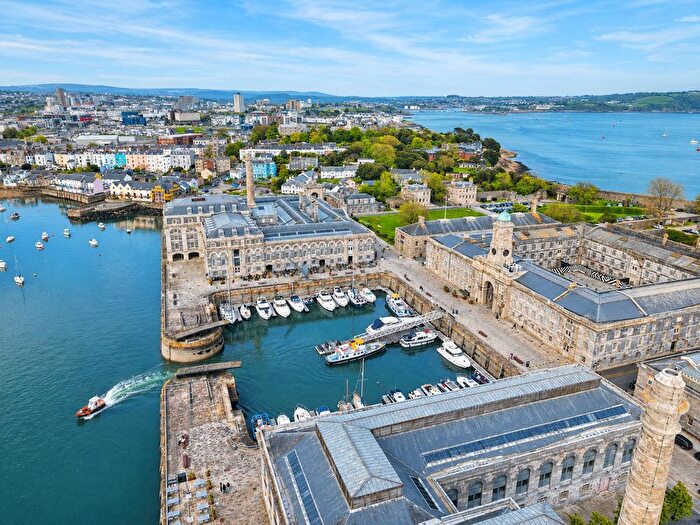 1 Bedroom Flat For Sale In Royal William Yard, Plymouth, PL1