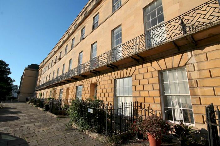 1 Bedroom Apartment To Rent In Nelson Place West, BA1