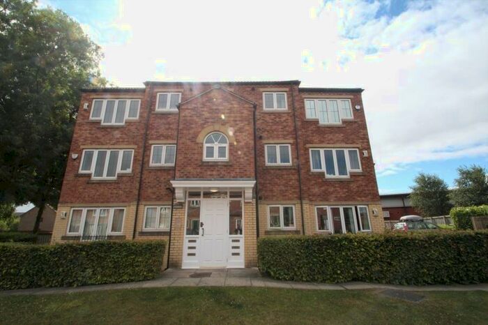 2 Bedroom Apartment To Rent In Windsor Court Bramley, LS13