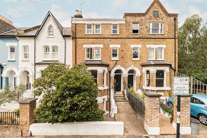 1 Bedroom Flat To Rent In Rosehill Road, London, SW18