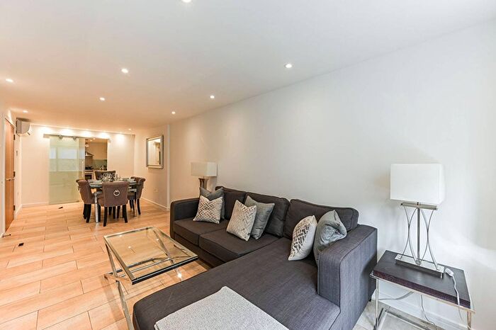 2 Bedroom Flat To Rent In Imperial House, South Kensington, London, W8