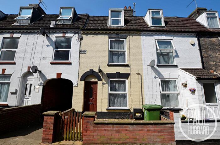 3 Bedroom Terraced House To Rent In Middle Market Road, Great Yarmouth, NR30