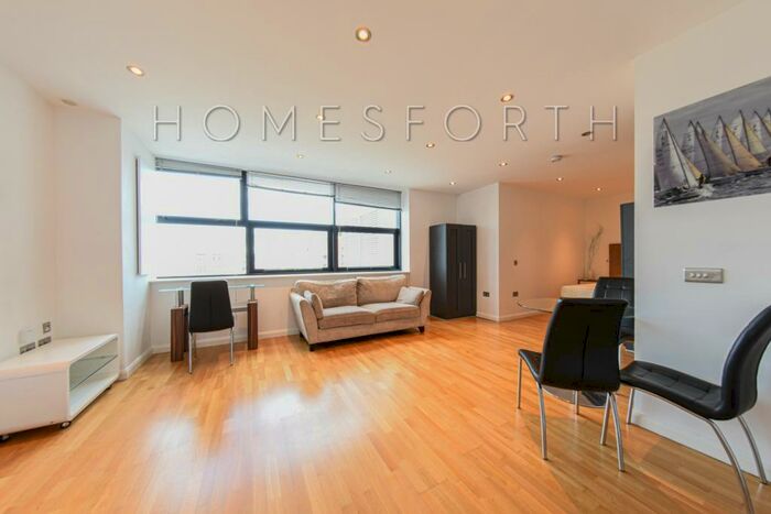 Studio To Rent In Bovis House, Northolt Road, Harrow, HA2