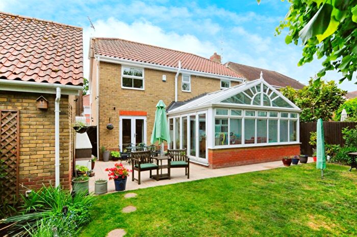 4 Bedroom Detached House For Sale In Apple Way, Chelmsford, CM2