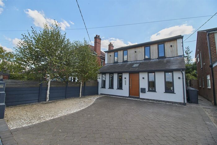 4 Bedroom Detached House For Sale In Desford Road, Newbold Verdon, LE9