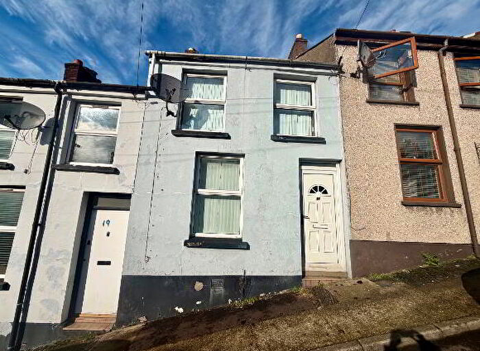 2 Bedroom Mid Terraced House For Sale In Florence Street, L'Derry, BT47