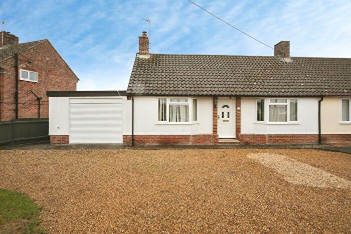 2 Bedroom Semi Detached Bungalow For Sale In Lancaster Close, Chedburgh, Bury St. Edmunds, IP29