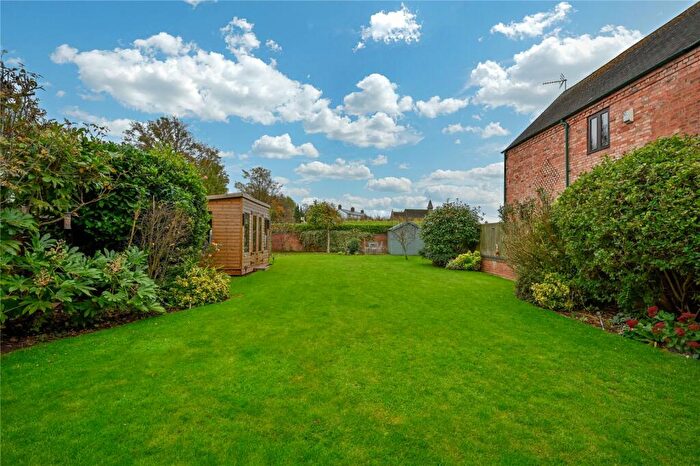 2 Bedroom Barn Conversion For Sale In Coppenhall Mews, Coppenhall, Stafford, Staffordshire, ST18