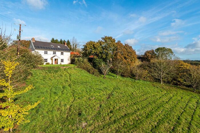 6 Bedroom Detached House For Sale In Sandford, Crediton, EX17