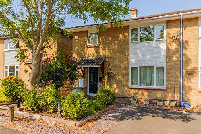 3 Bedroom End Of Terrace House For Sale In Falkland Place, Temple Herdewyke, CV47