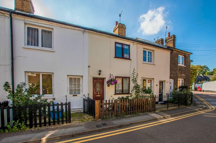 2 Bedroom Terraced House To Rent In The Folly, Hertford, SG14